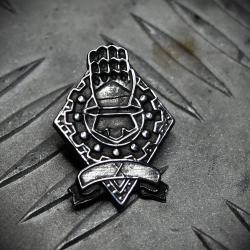 Значок Железные руки(мини),Warhammer, Iron Hands 